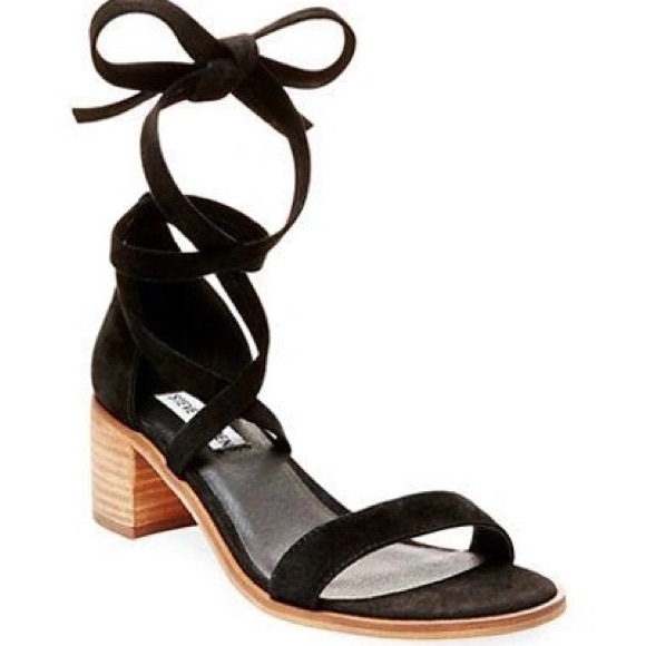 NWOB Steve Madden Rizzaa Suede Strappy Block Heel Sandals. - Picture 5 of 9